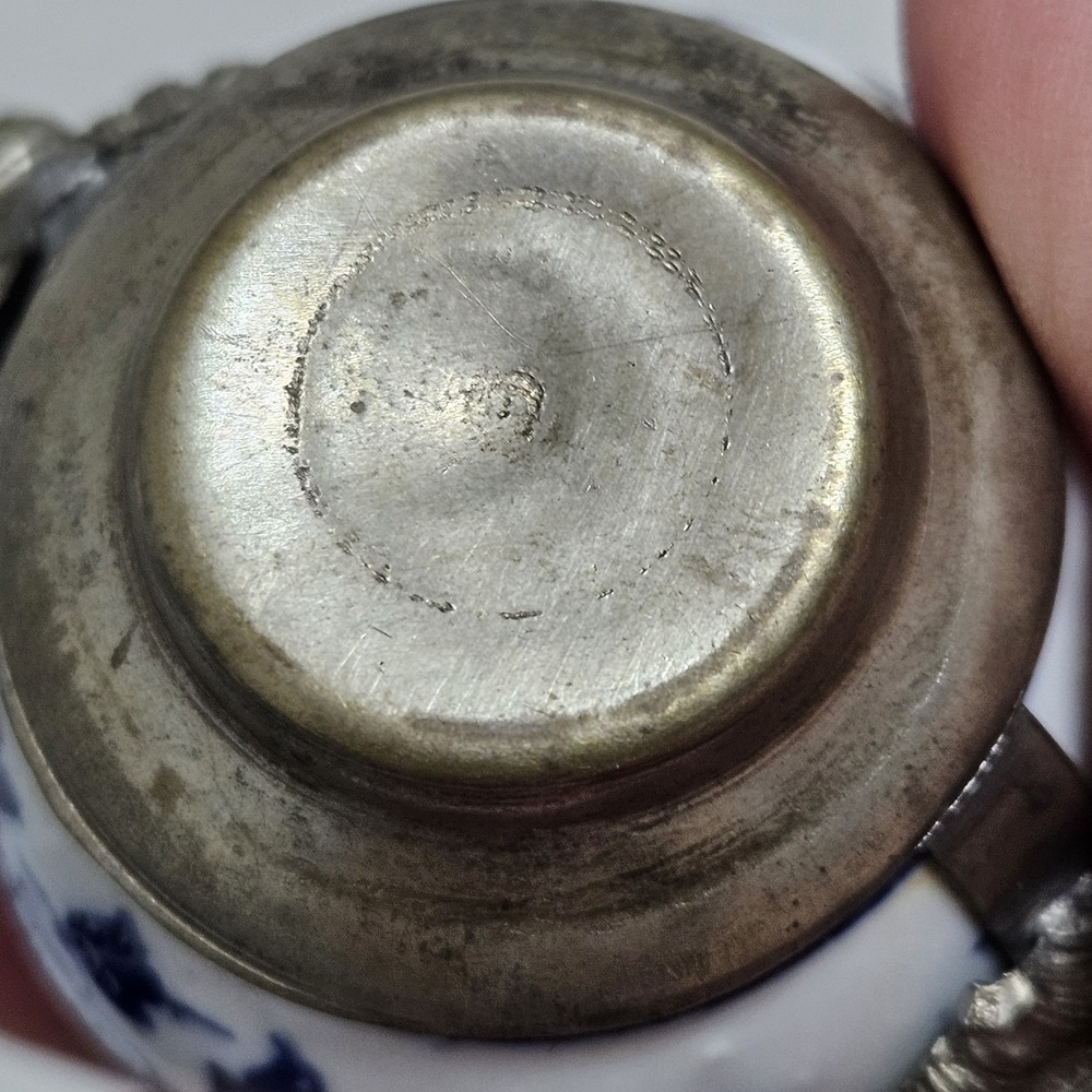 Antique 19th Century Chinese Tibetan Pewter Porcelain Snuff Bottle Blue White - Picture 9 of 11